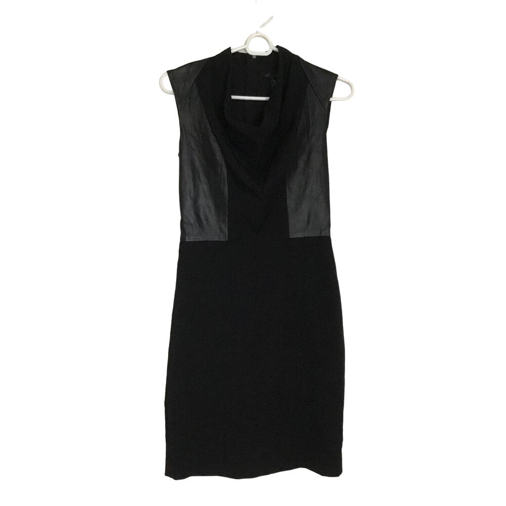 NWT Kenneth Cole Black Sleeveless Sheath Dress for Women Size 0 minor Flaw.
